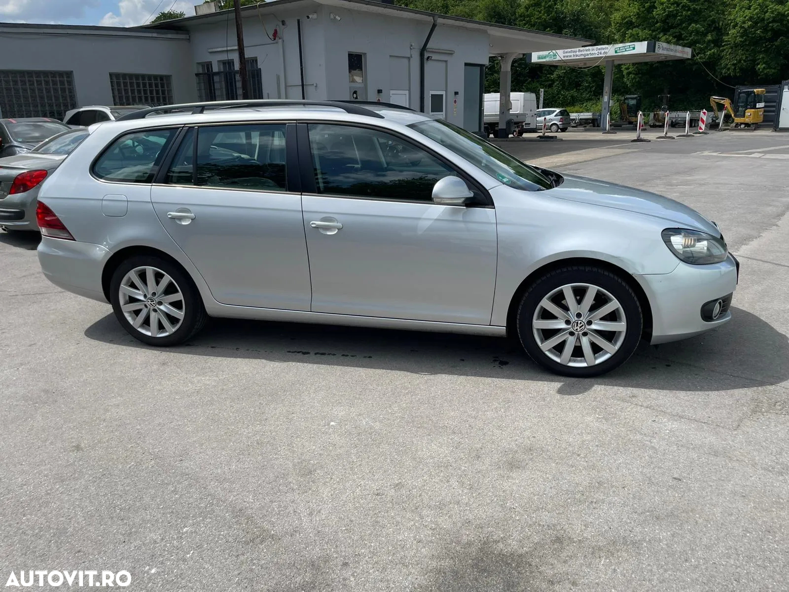 Volkswagen Golf 1.6 TDI BlueMotion Technology DPF Comfortline - 3