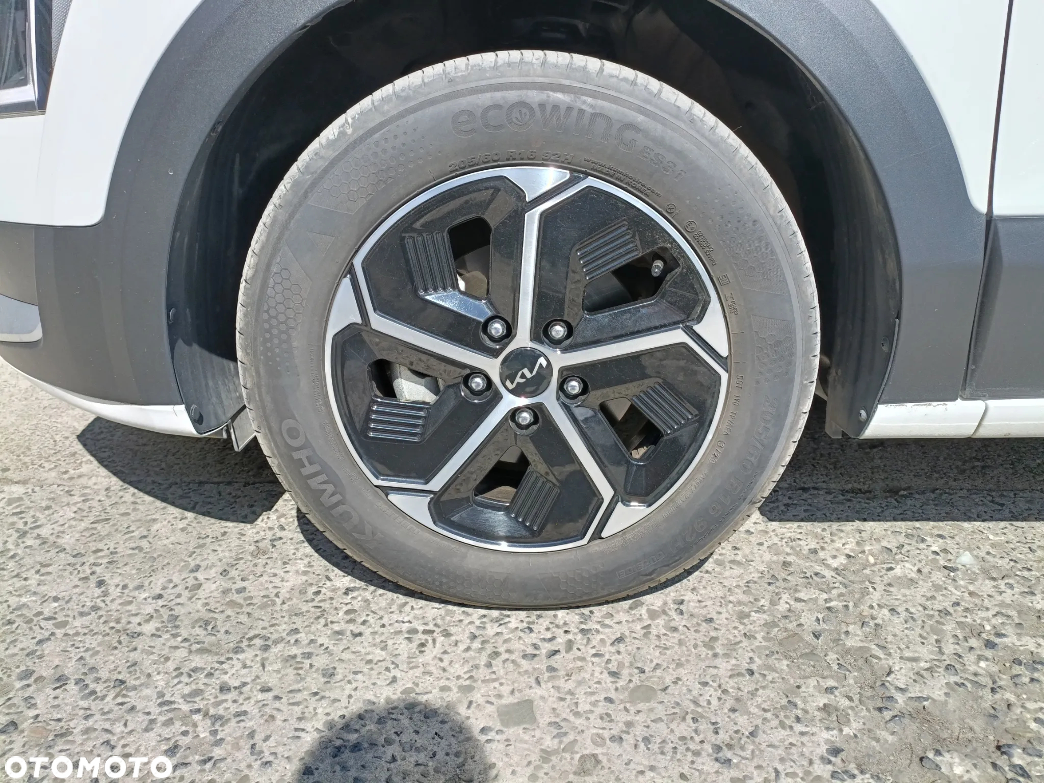 Kia Niro 1.6 GDI Hybrid M - 11