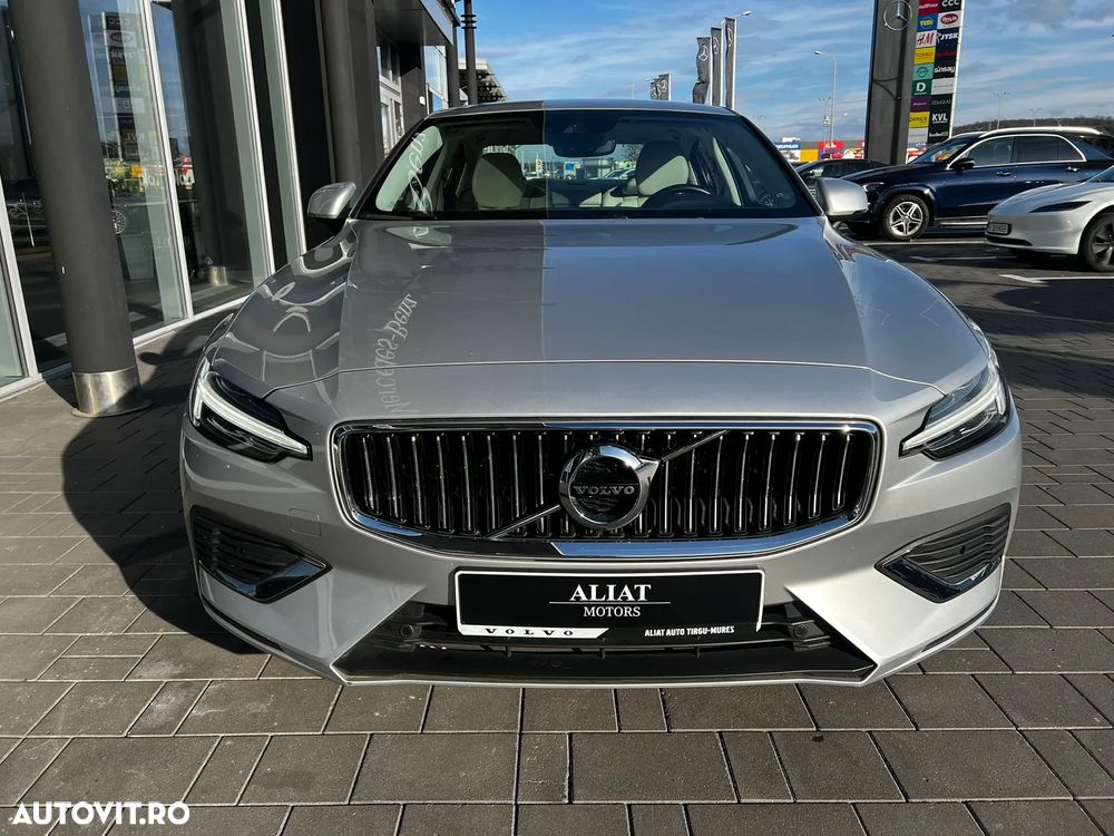 Volvo S60 T8 Recharge AWD Geartronic Inscription - 19