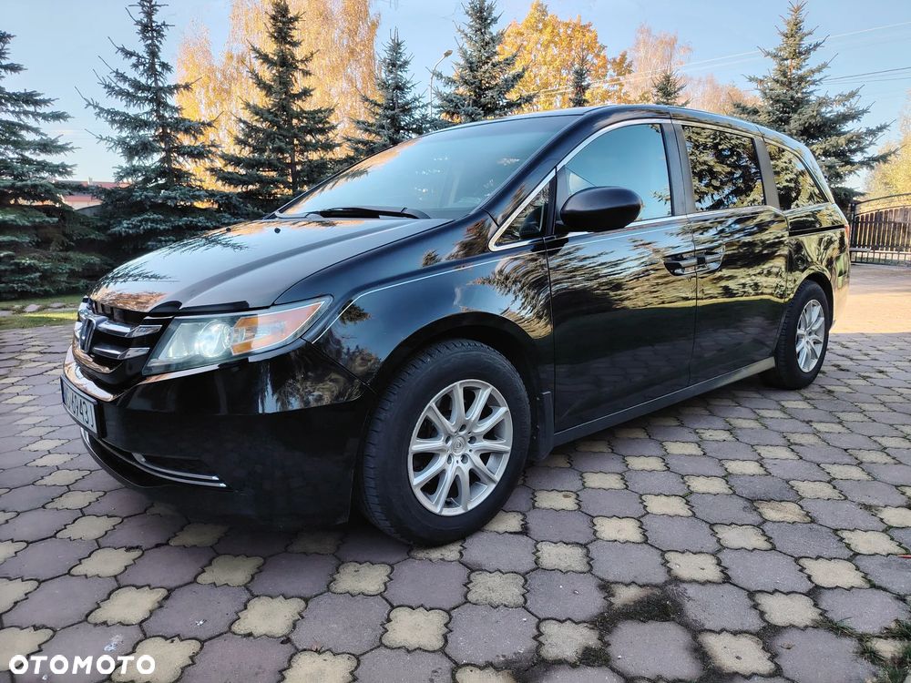 Honda Odyssey 2016 photo 3