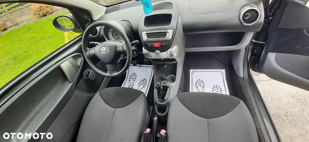 Toyota Aygo - 37