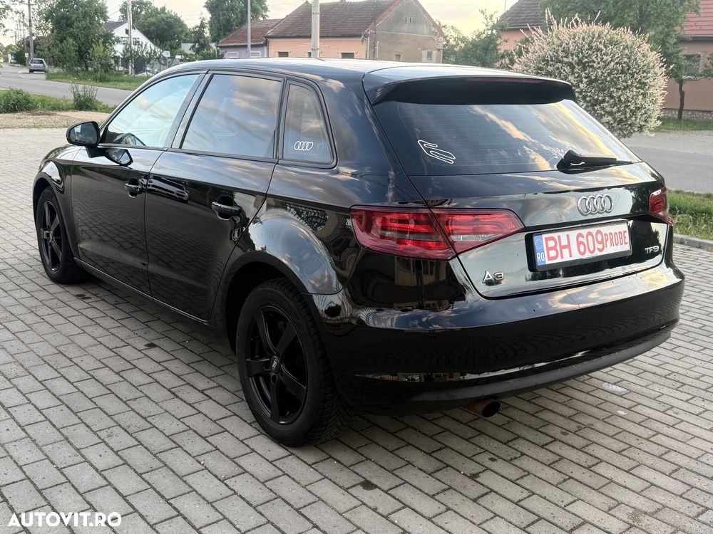 Audi A3 Sportback 1.2 TFSI Attraction - 8