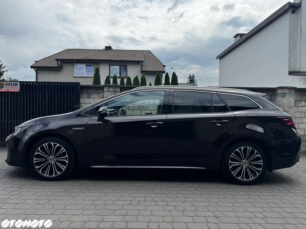 Toyota Corolla 1.8 Hybrid Executive - 3
