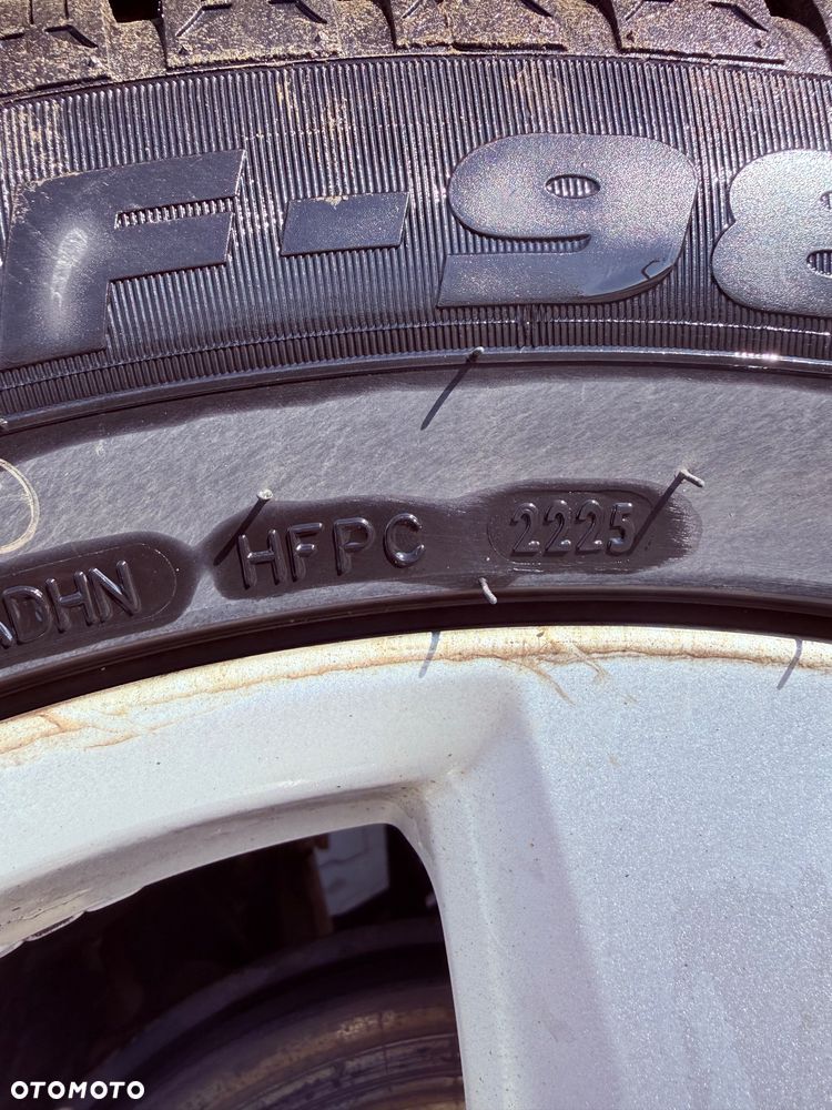 Toyota RAV4 2.0 Prestige MS - 11