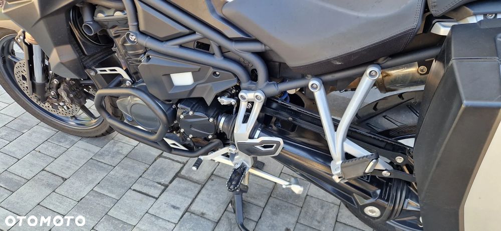 Triumph Tiger - 16