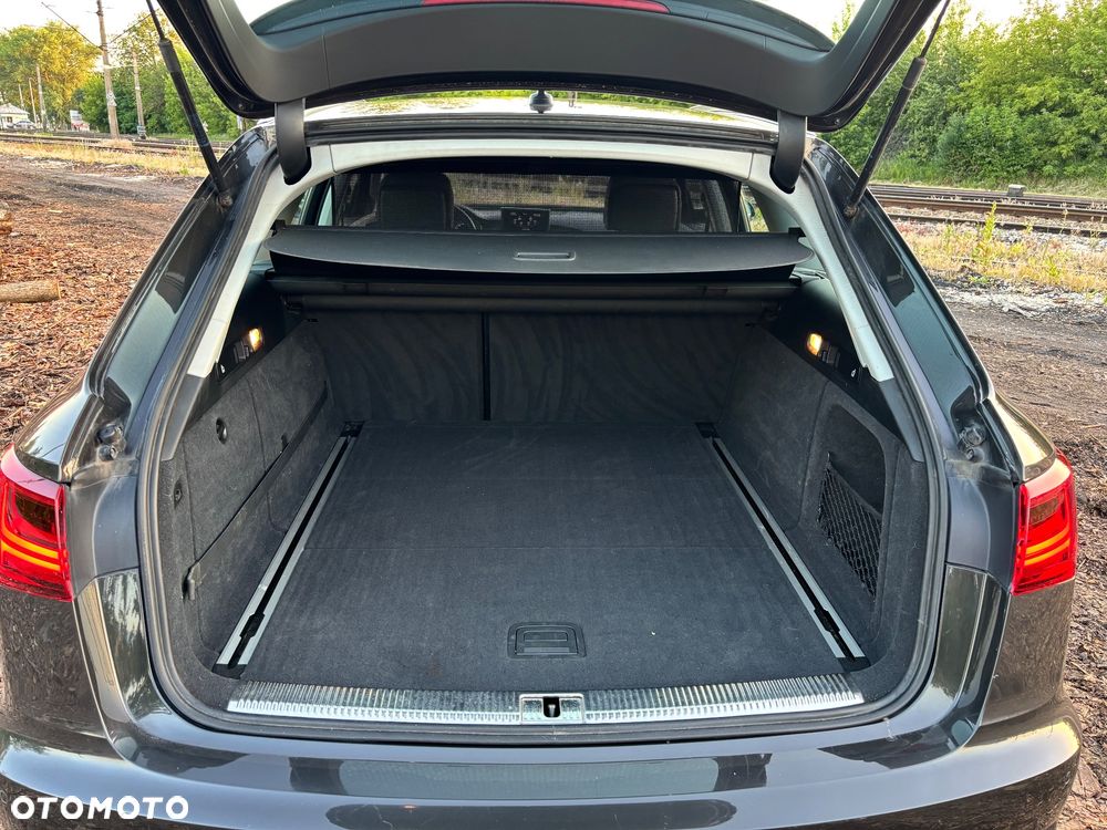 Audi A6 Avant 2.0 TDI Ultra S tronic - 25