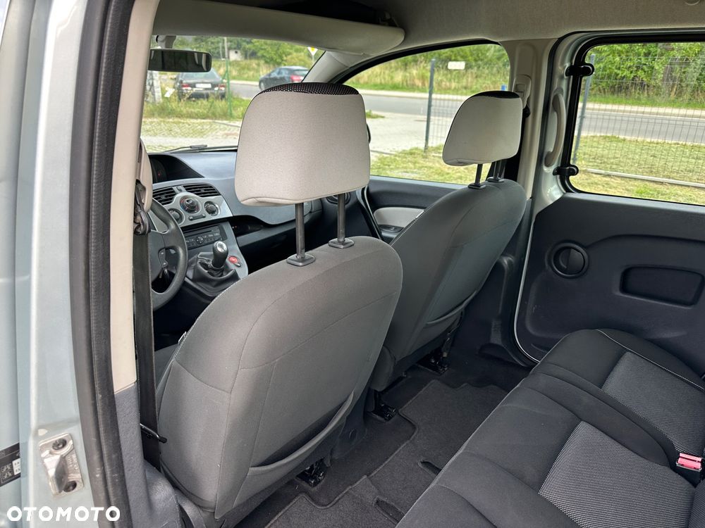 Renault Kangoo 1.6 16V Privilege - 28