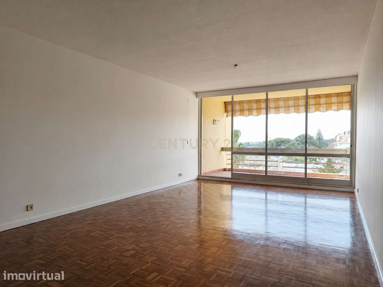 Apartamento T2 em Cascais com Vista Panorâmica e Jardim - Grande imagem: 3/15