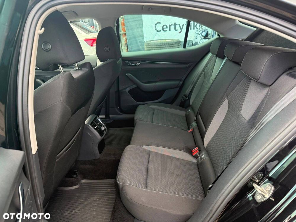 Skoda Octavia 1.5 TSI e-Tec Ambition DSG - 13