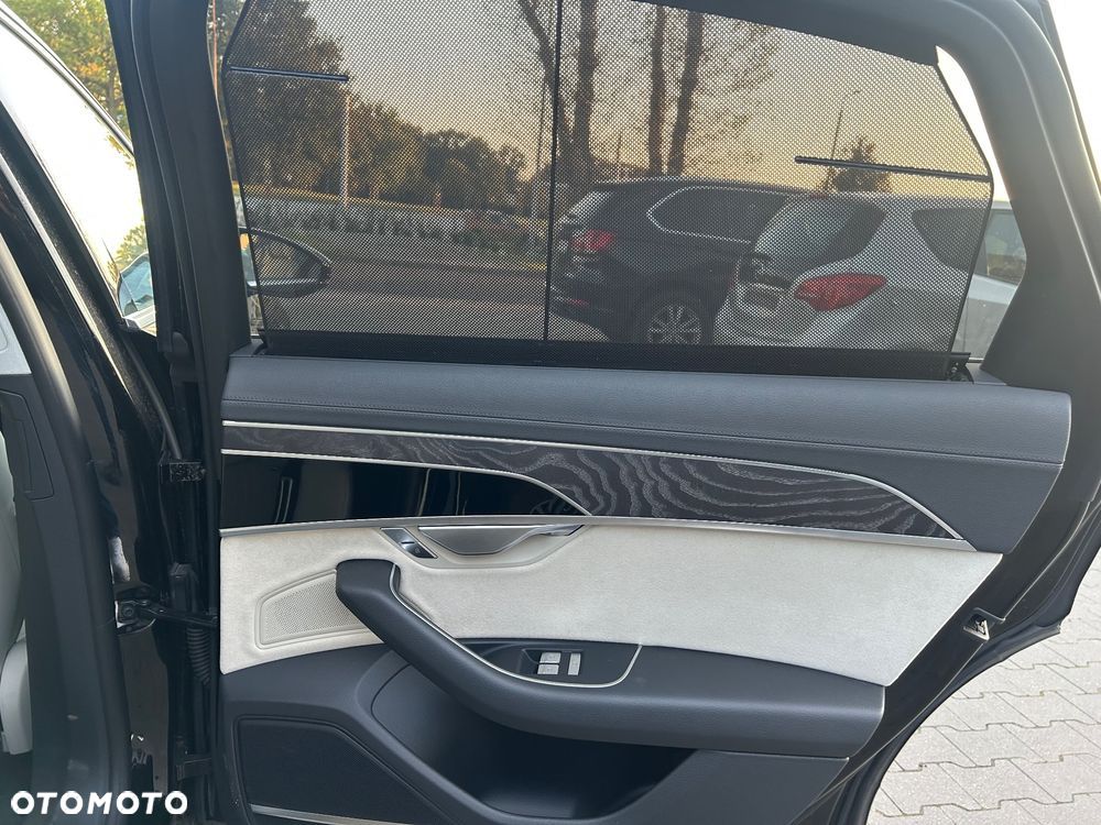 Audi A8 - 23
