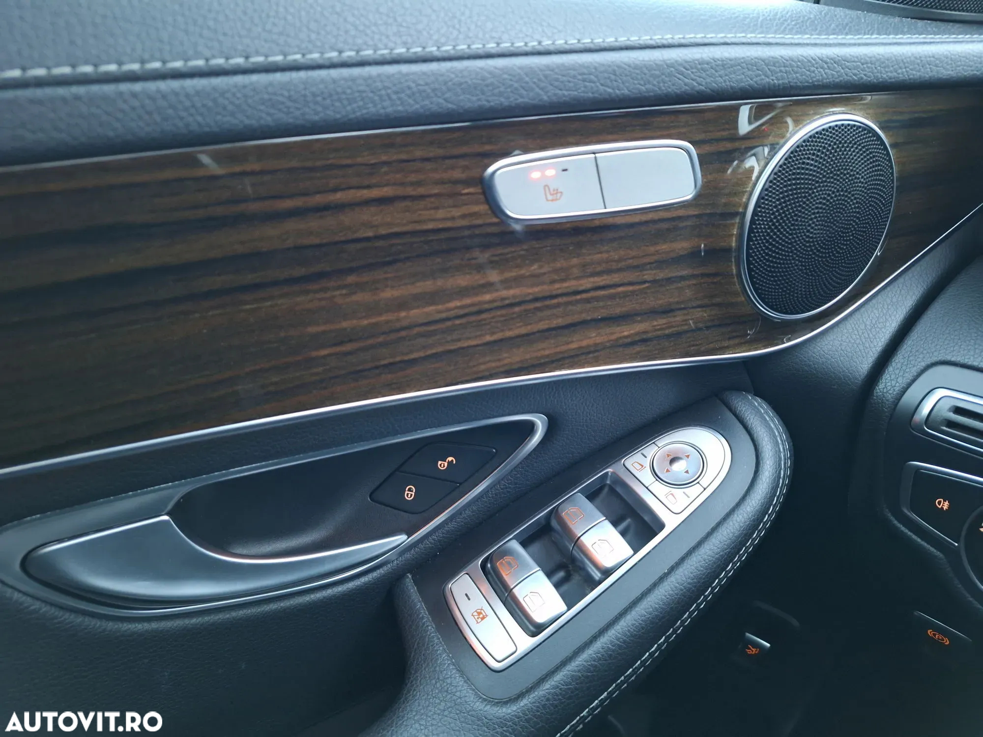 Mercedes-Benz GLC 220 d 4MATIC - 20