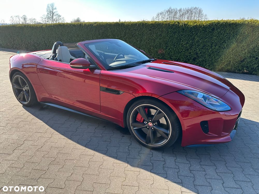 Jaguar F-Type S - 40