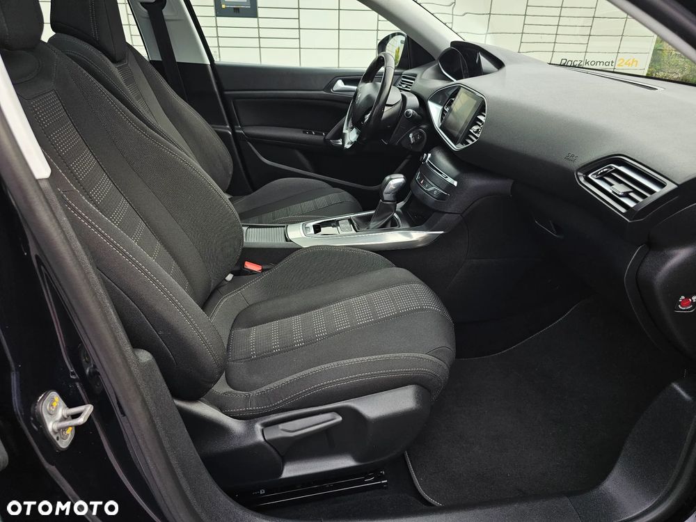 Peugeot 308 SW BlueHDi 150 EAT6 Stop & Start Business-Line - 16