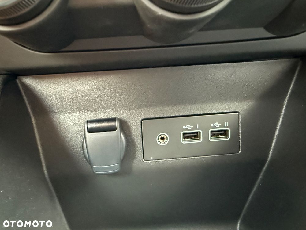 Renault Clio 1.0 TCe Intens - 22