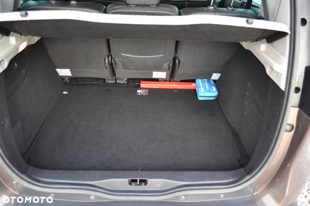 Renault Scenic TCe 130 Dynamique - 36