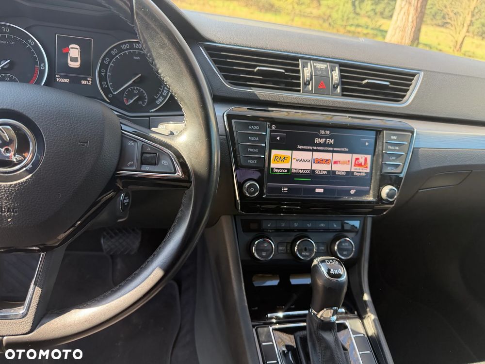 Skoda Superb 2.0 TDI 4x4 Ambition DSG - 15