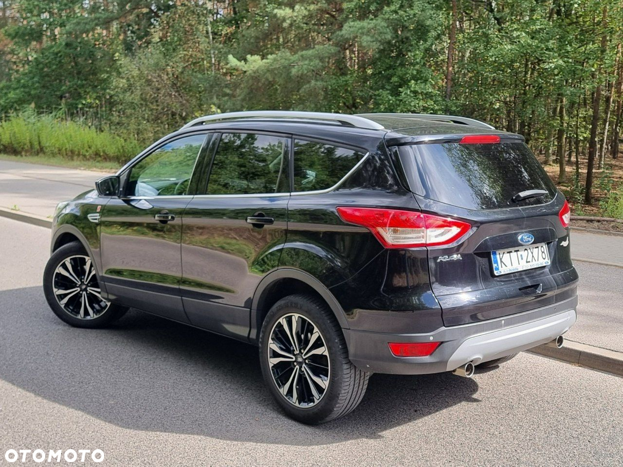 Ford Kuga - 13