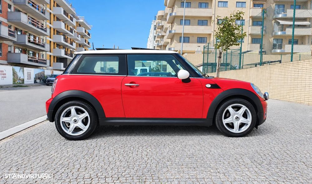 MINI 3 Portas Cooper D - 13