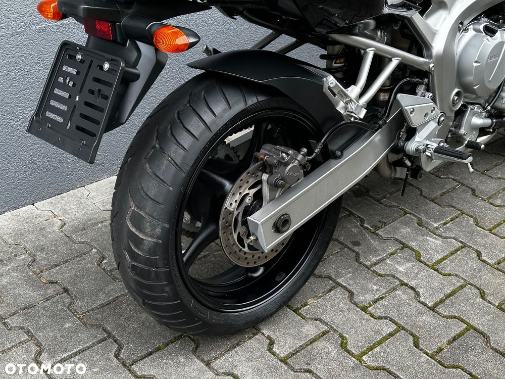 Yamaha FZ6 - 24