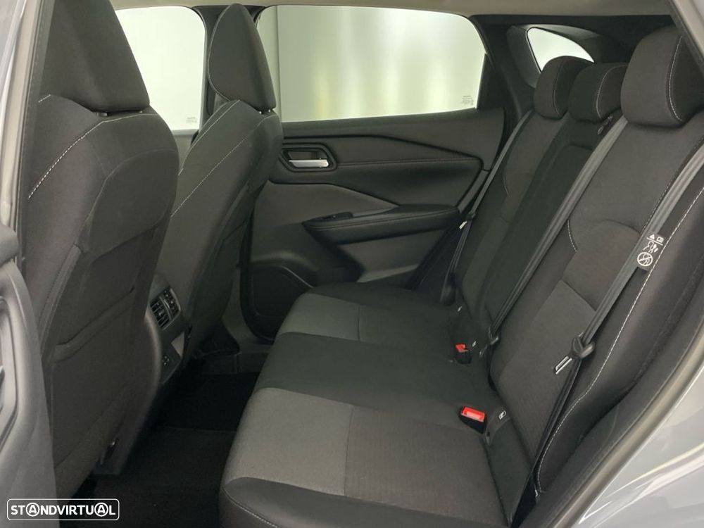 Nissan Qashqai 1.3 DIG-T N-Connecta - 12