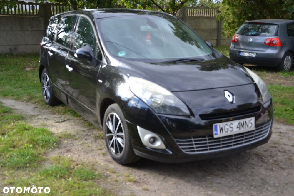 Renault Scenic TCe 130 Bose Edition - 8