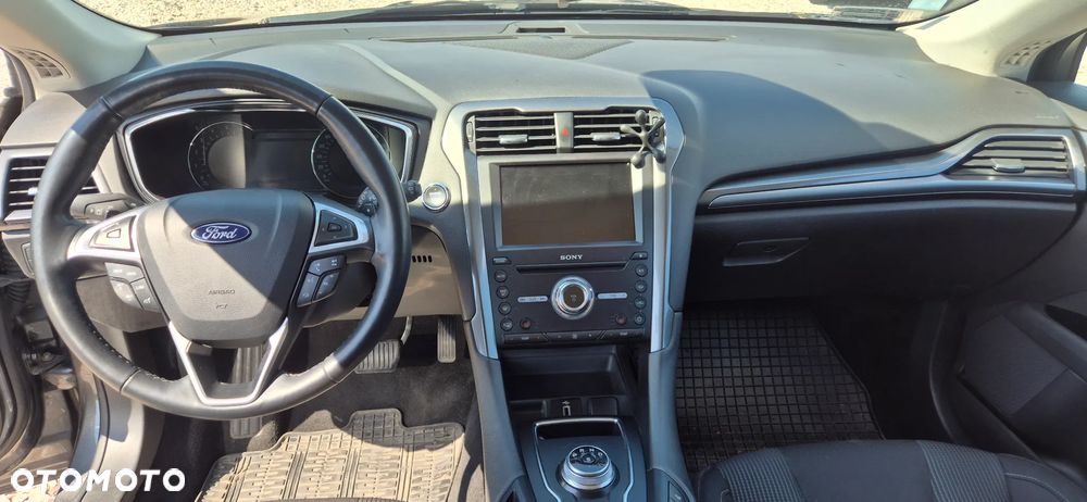 Ford Mondeo 2.0 EcoBlue Titanium - 16