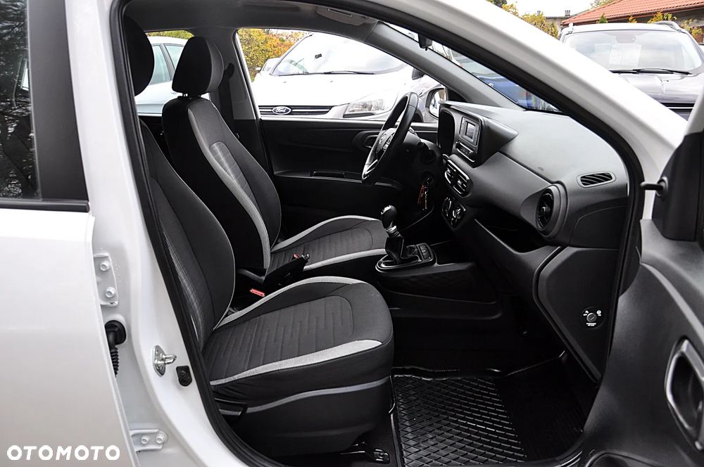 Hyundai i10 - 20