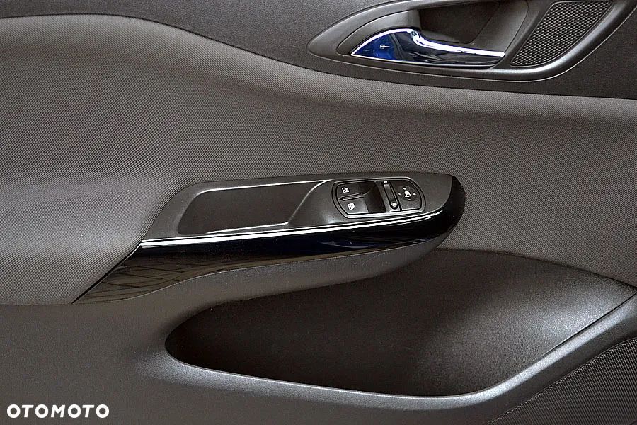 Opel Corsa 1.4 120 Lat - 12