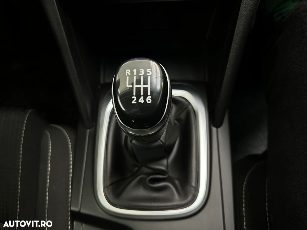 Renault Megane Blue dCi 116 Zen - 13