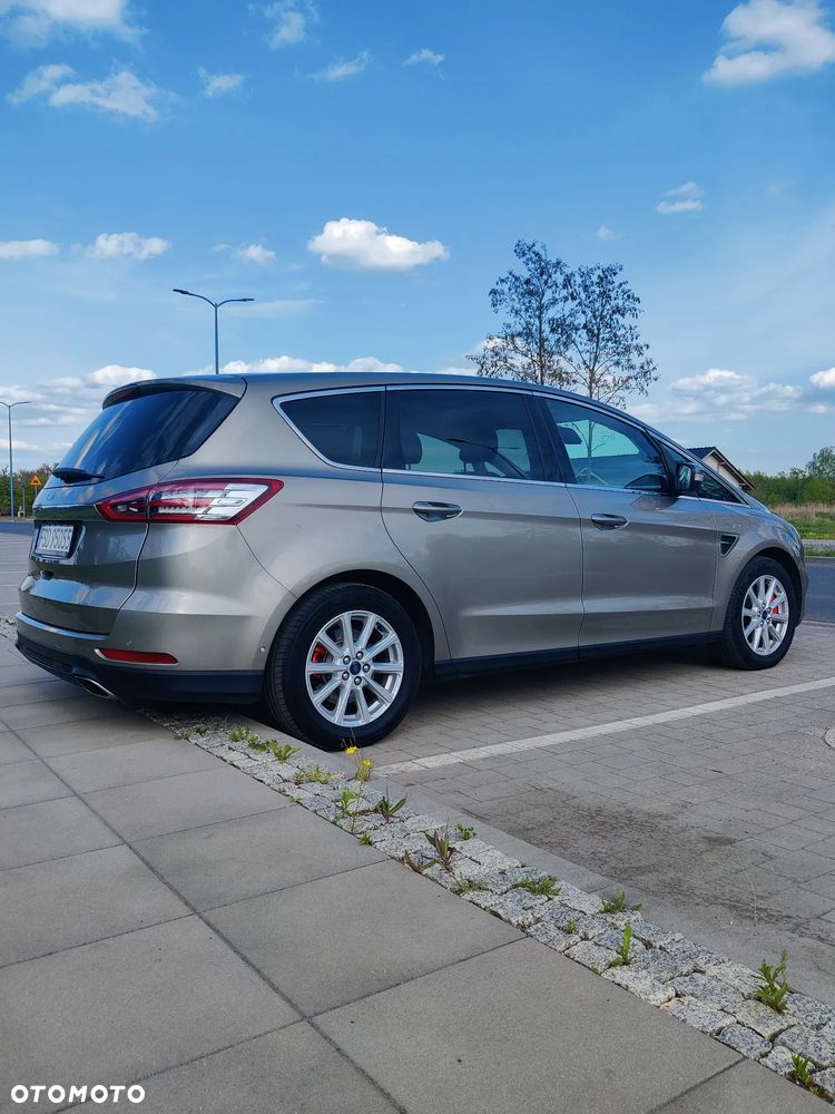 Ford S-Max 2.0 TDCi Titanium PowerShift - 4