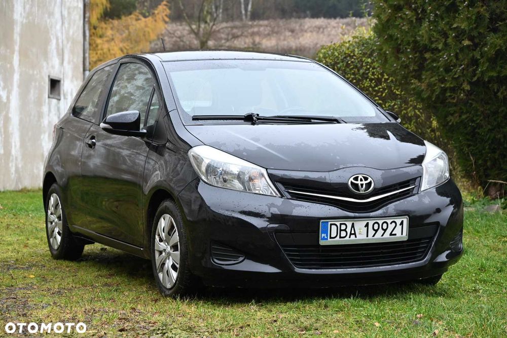 Toyota Yaris - 1