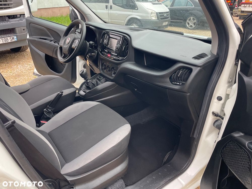 Fiat Doblo - 23