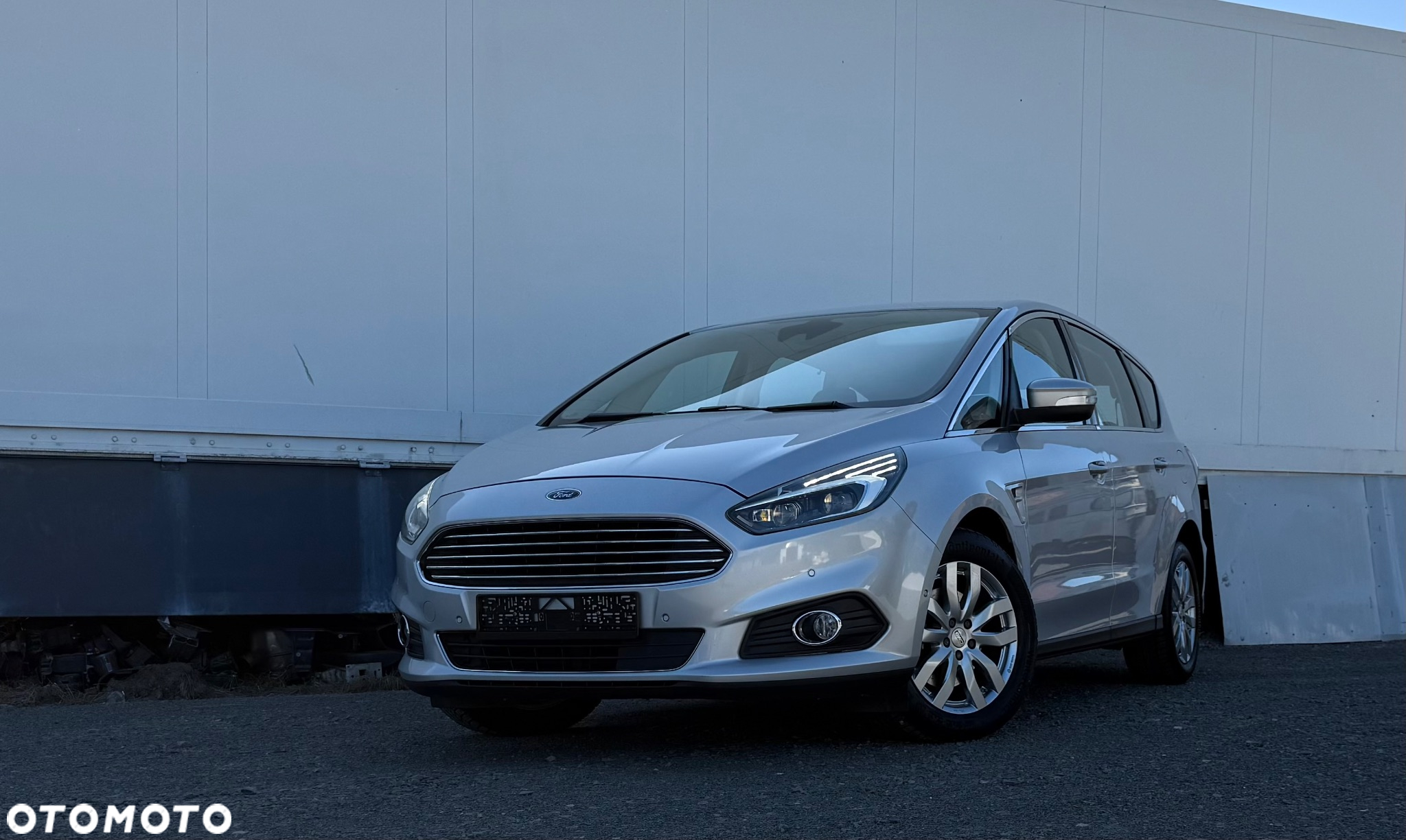 Ford S-Max 2.0 TDCi Titanium PowerShift - 6