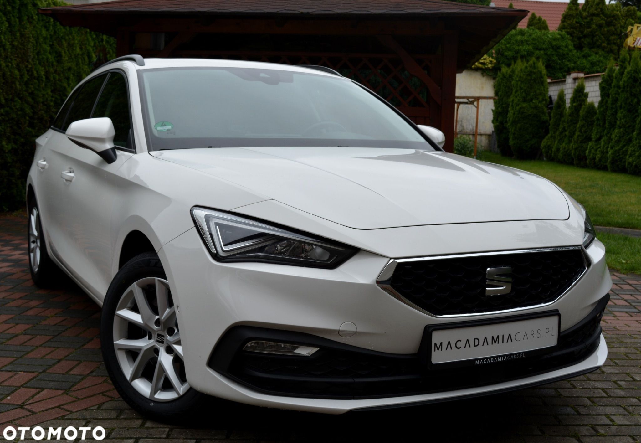 Seat Leon Sportstourer 2.0 TDI DSG Style - 1