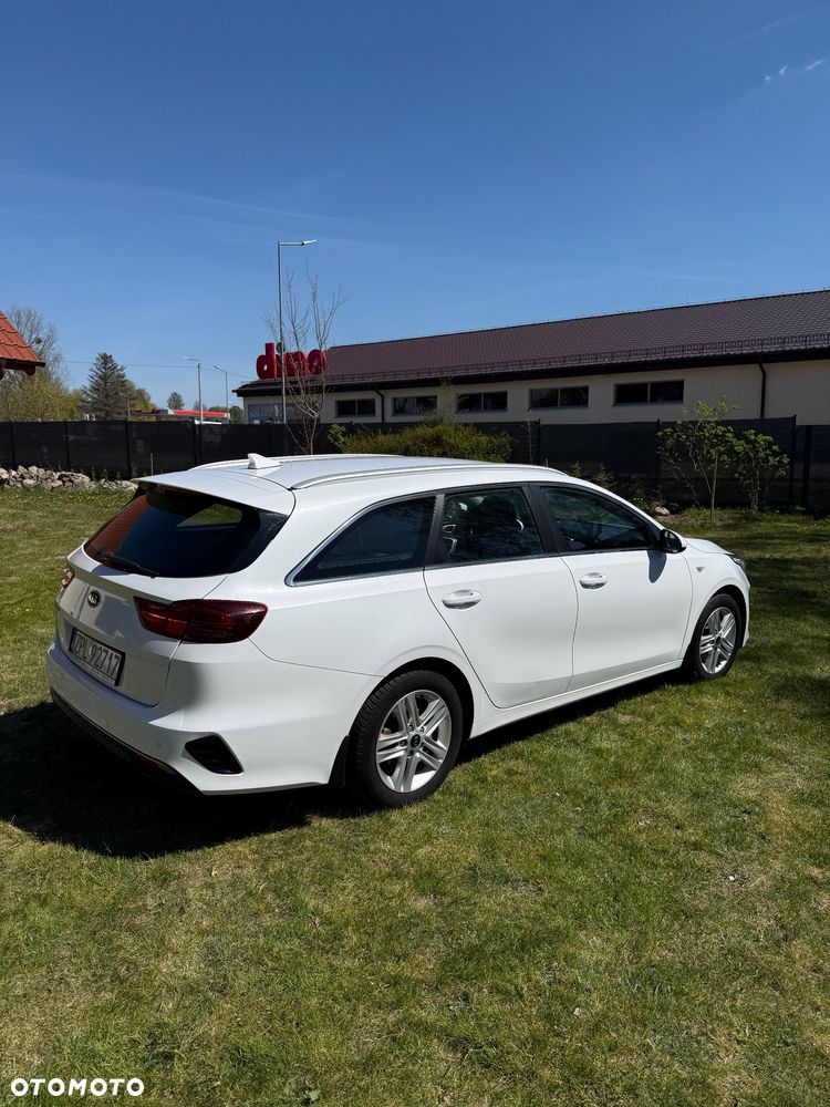 Kia Ceed 1.5 T-GDI M DCT - 3