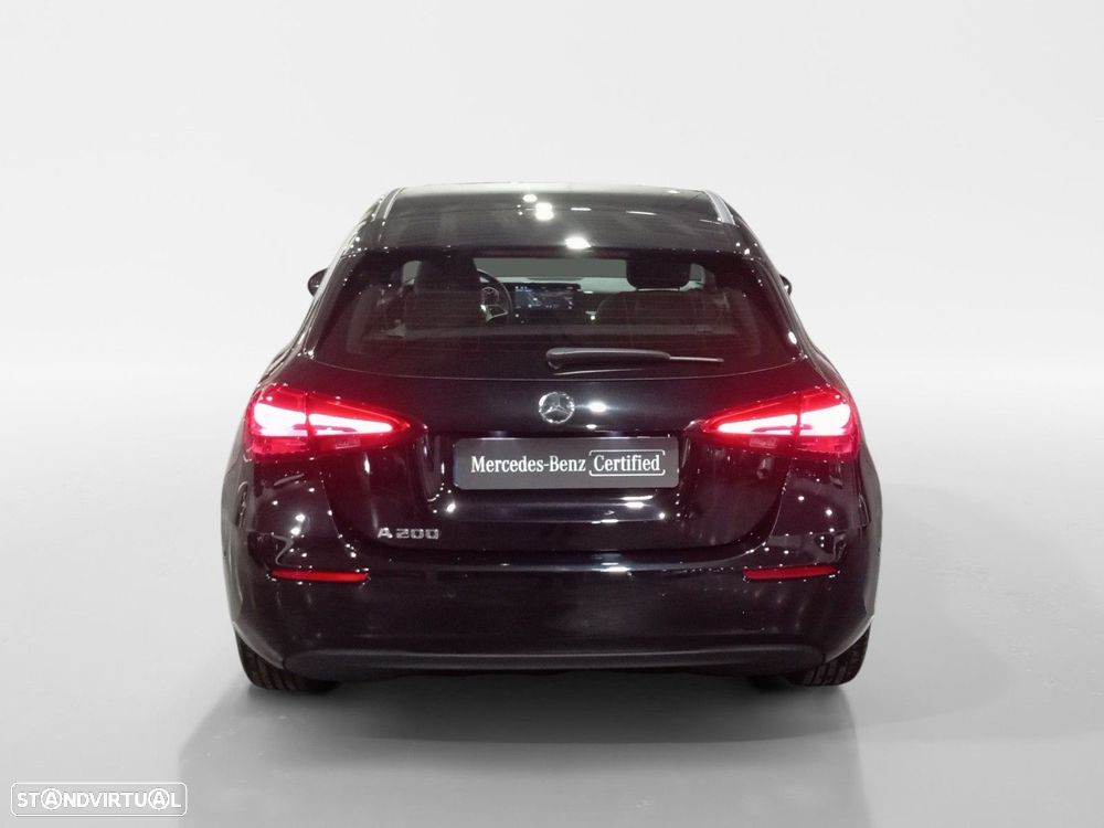 Mercedes-Benz A 200 - 4