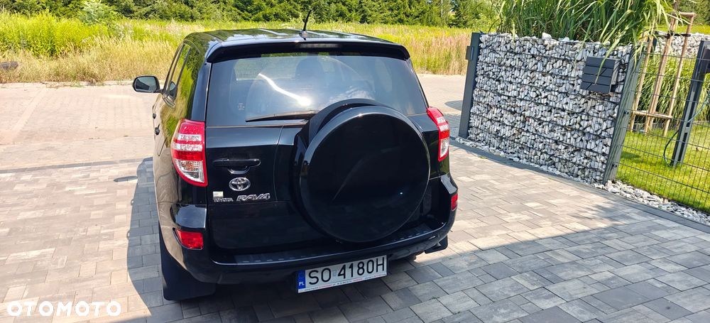 Toyota RAV4 - 5