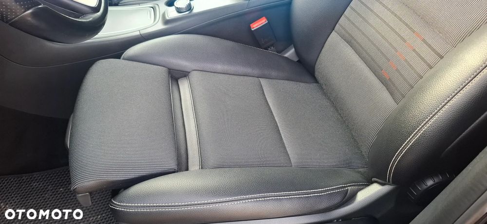 Mercedes-Benz Klasa B 200 7G-DCT Style - 27