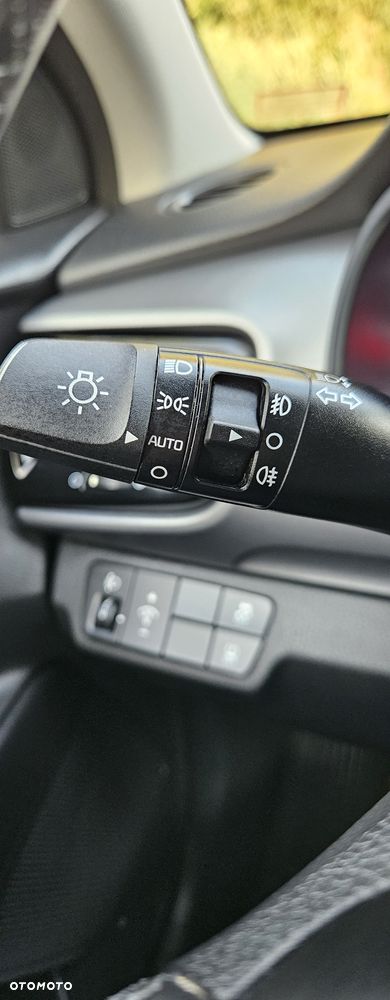 Kia Stonic 1.2 Dream-Team Edition - 38