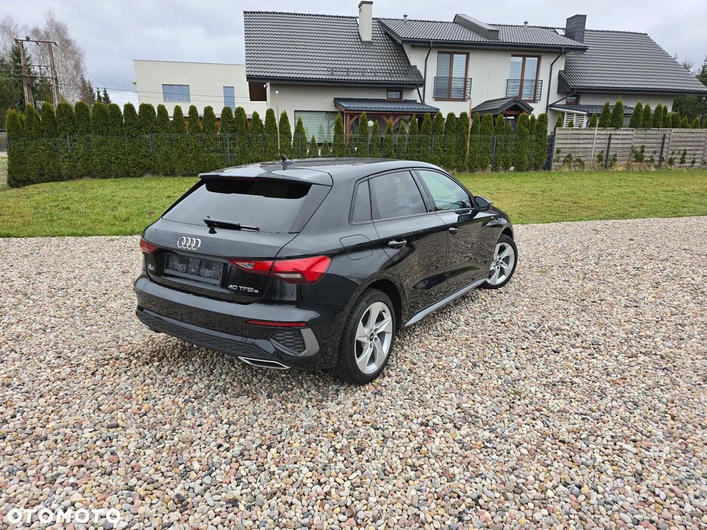 Audi A3 Sportback - 4