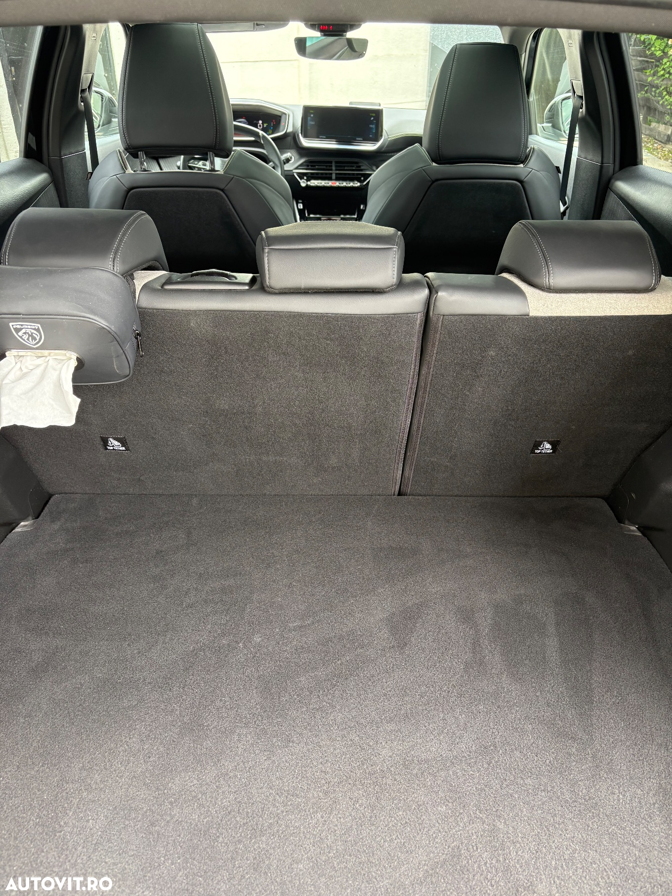 Peugeot 2008 e-2008 GT Pack - 7