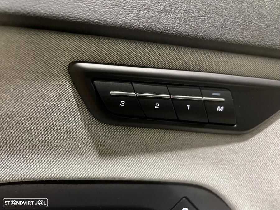 Jaguar E-Pace 1.5 P300e R-Dynamic HSE AWD Aut. - 14