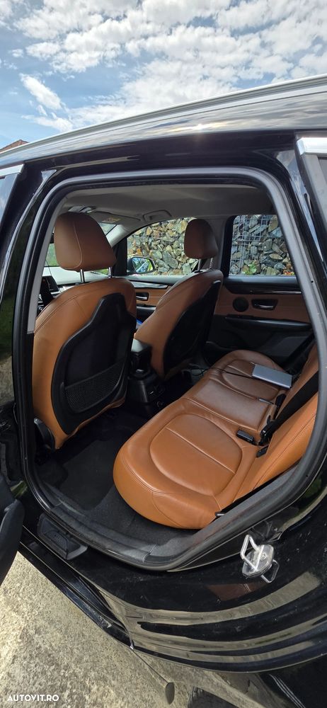 BMW Seria 2 218d Luxury Line - 11