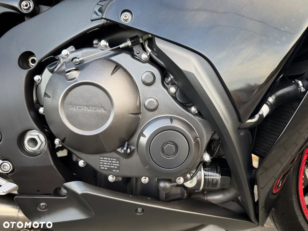 Honda CBR - 24