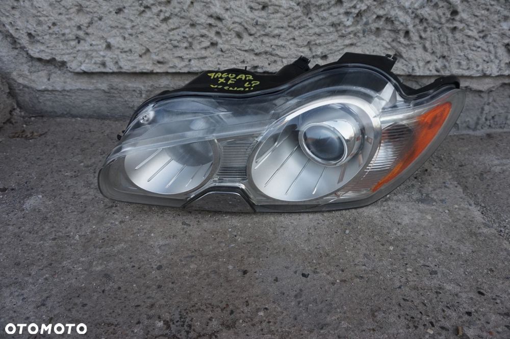 LAMPA PRZEDNIA LEWA JAGUAR XF X250 07/11r XENON - 2
