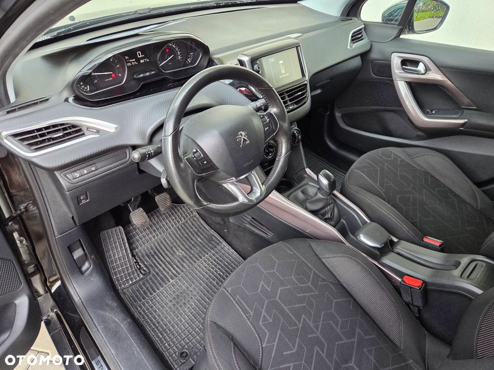 Peugeot 2008 - 7