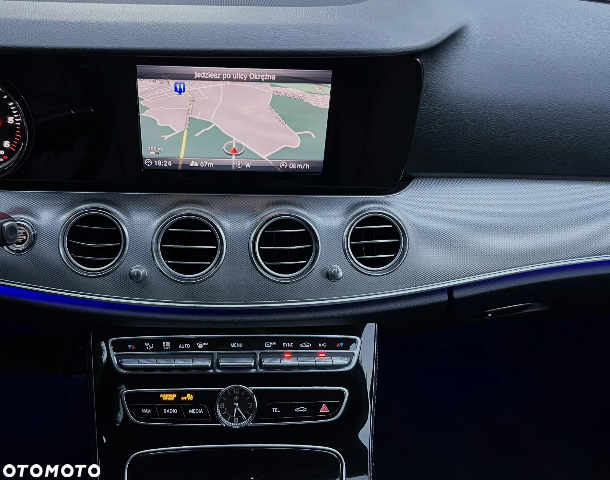 Mercedes-Benz Klasa E 220 d Business Edition 9G-TRONIC - 18