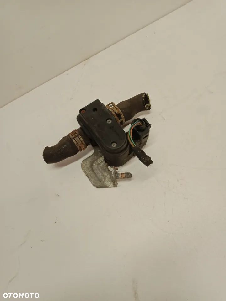 ZAWÓR OGRZEWANIA WEBASTO VW SHARAN 7N 7N0819810B