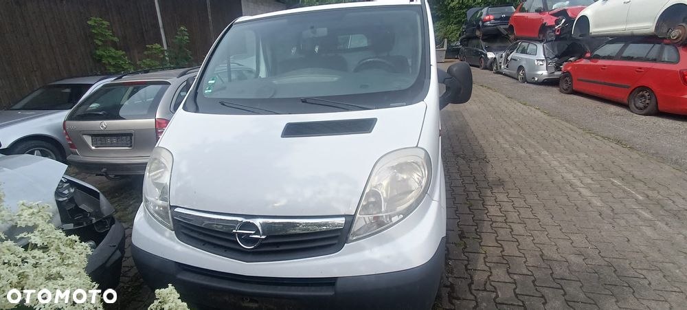 Opel Vivaro - 2