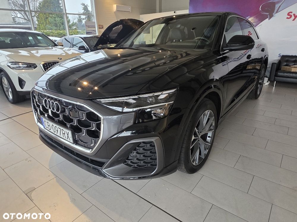 Audi Q8 - 4